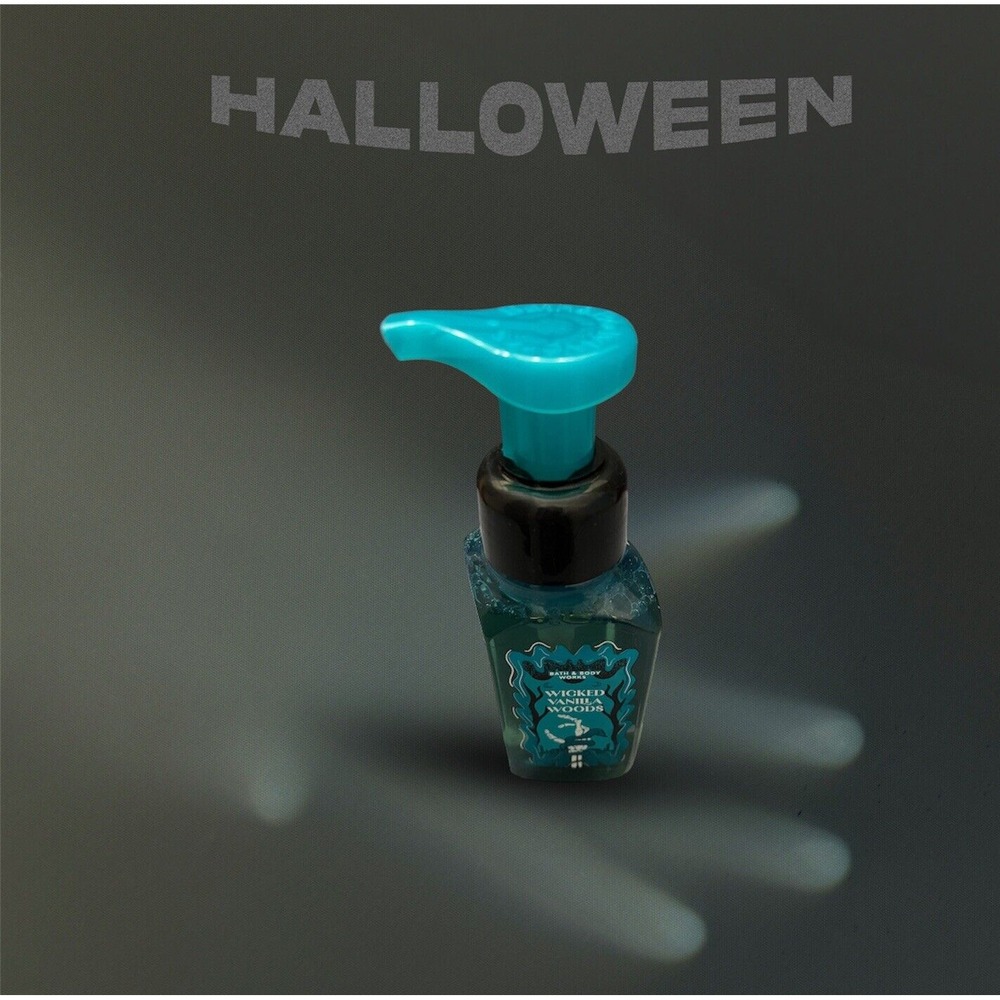 Bath & Body Works‎ Foaming Hand Soap WICKED VANILLA WOODS 8.75 oz Magical Ghost